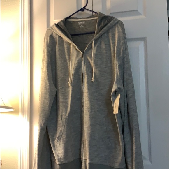 Hooded jacket - Picture 3 of 5